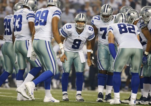 Dallas Cowboys Roster Wallpaper - Tony Romo and his Teammates