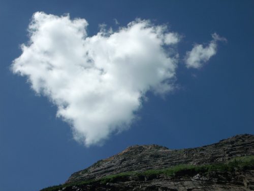 Attachment for Heart Shaped Cloud 19 of 57 - Real Picture Love Cloud on The Hill