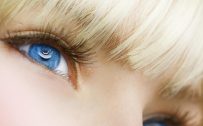 Beautiful Blue Eyes Blonde Girl Wallpaper in 4K UHD