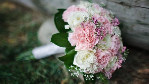 Flower Arrangements with Roses And Carnations