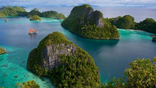Natural Images HD 1080p Download with Wayag Island in Raja Ampat