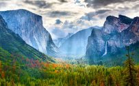 Free Nature Wallpaper Download - Yosemite National Park Picture